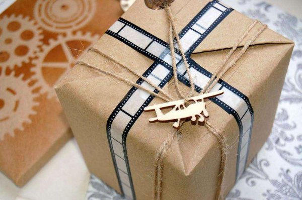 Подарок невесте бандероль с пилой: идеи что подарить и как оформить (45 фото)