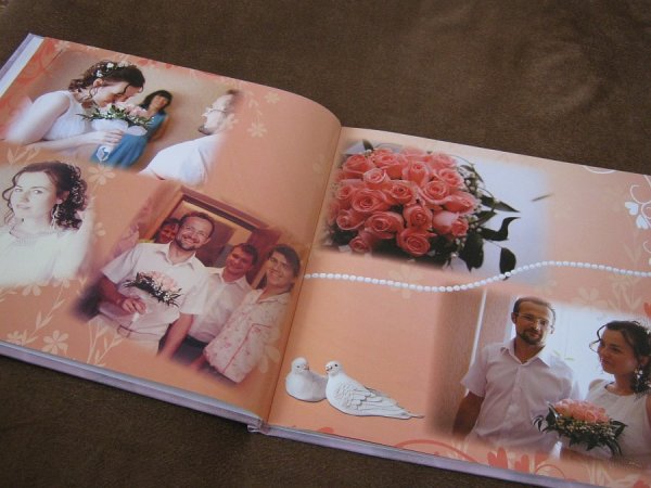 Свадебная фотокнига в подарок: идеи что подарить и как оформить (44 фото)