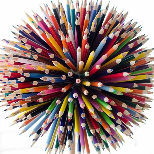 Изделия из цветных карандашей